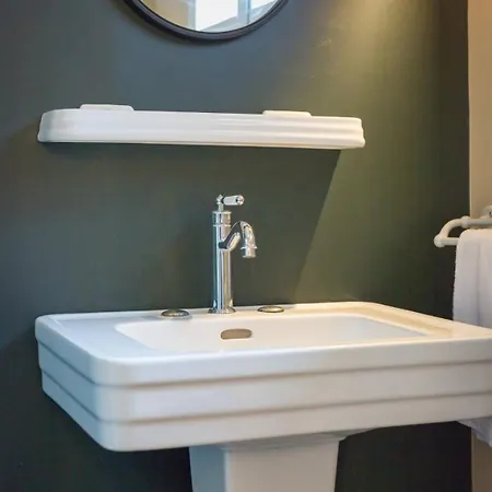 Bob Surprenante Maison Avec Parking En Centre 鲁昂